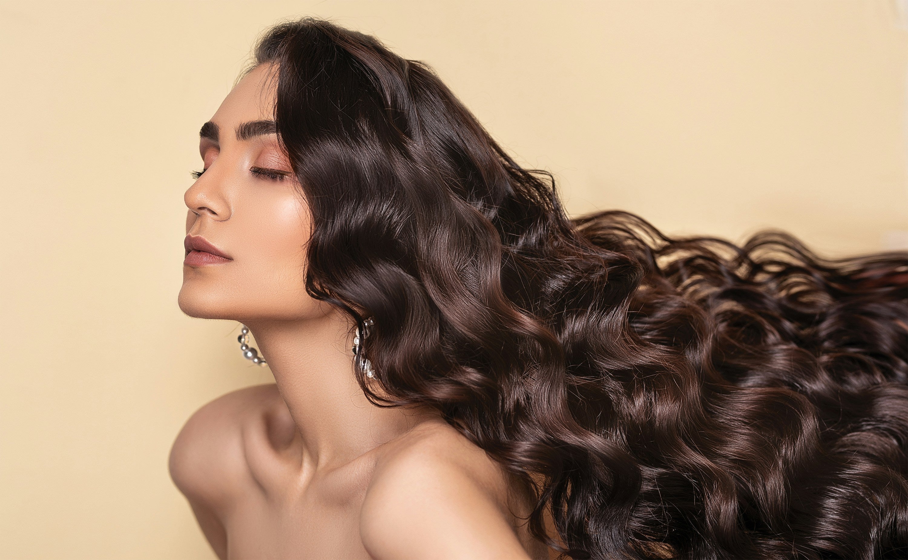 Healthy Hair 101: The Science of Shiny, Strong, and Fuller-Looking Hair